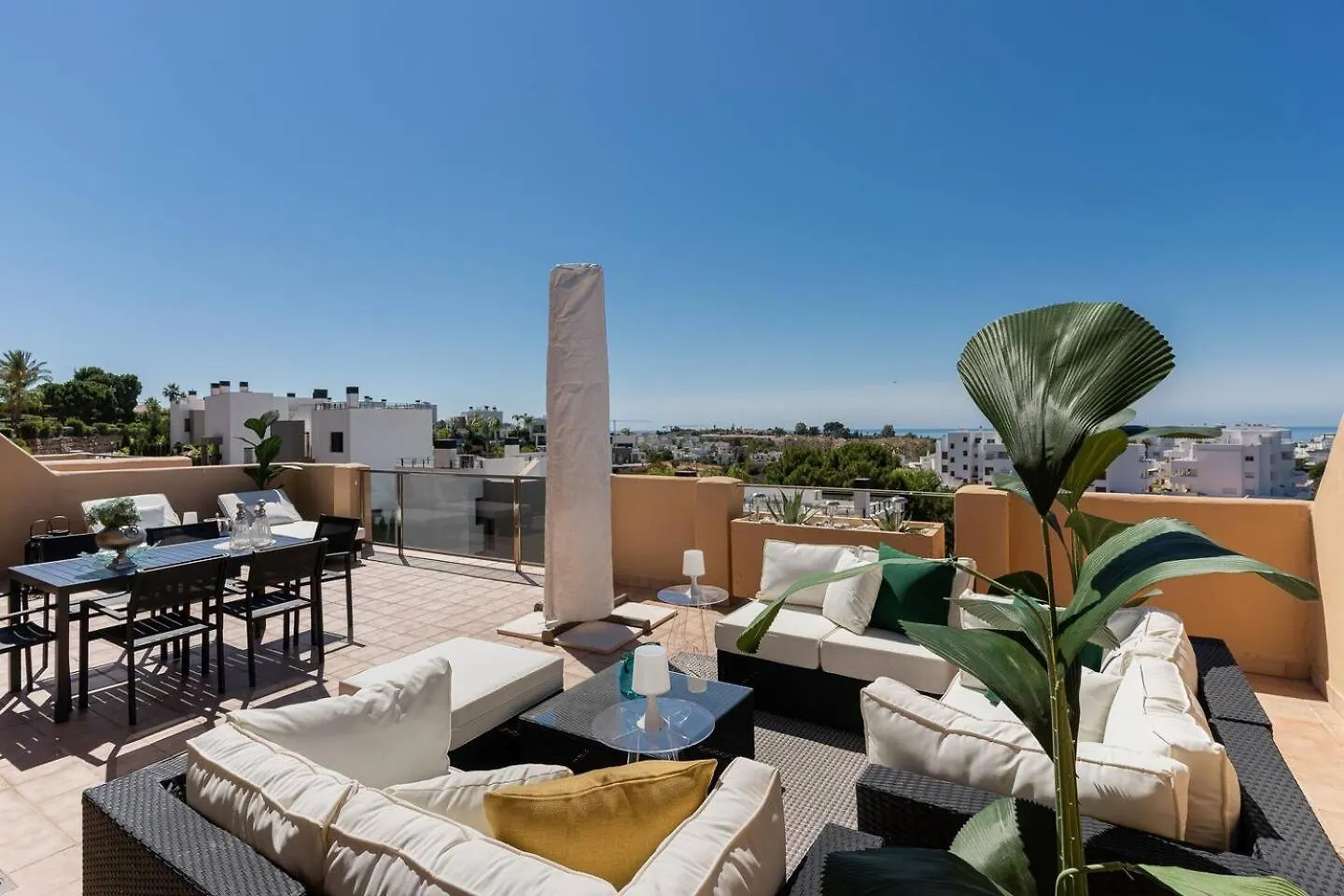 Penthouse Met Geweldig Zeezicht Apartment Estepona