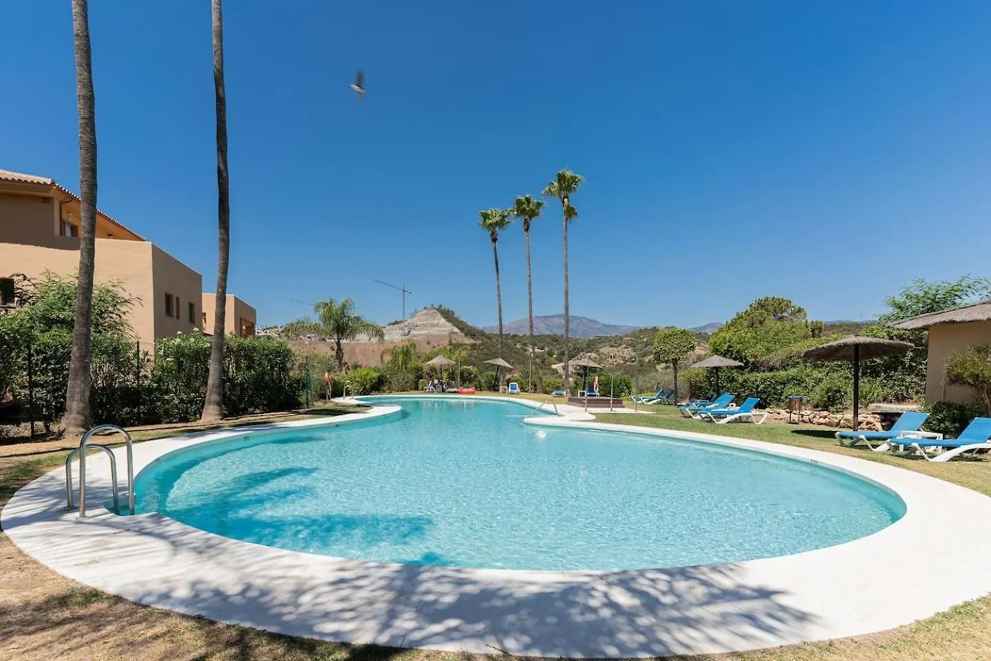 Penthouse Met Geweldig Zeezicht Apartment Estepona